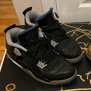 Jordan 4s